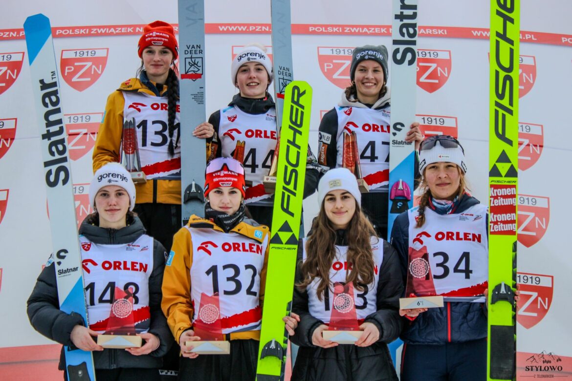 Kim Amy Duschek, Tina Erzar, Lucija Jurgec, Tinkara Komar, Anna-Fay Scharfenberg, Anja Imhof, Sara Pokorny, fot. Martyna Okrzesik